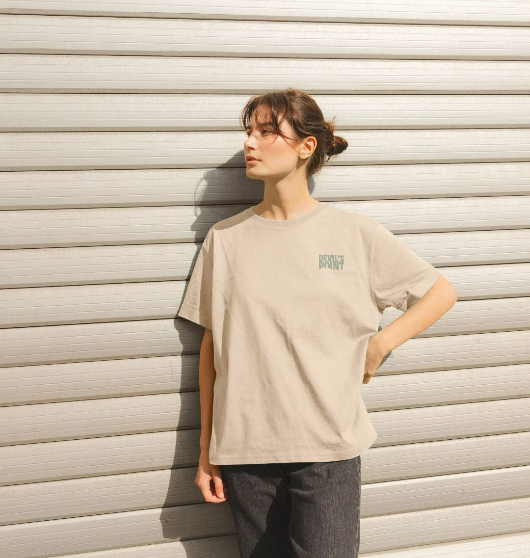 Woman's Devil's Point Tee in Oat